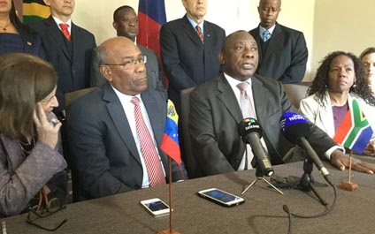 Istúriz se reúne con el presidente de Sudáfrica