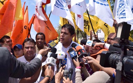 “El pueblo seguirá en las calles hasta que validen las firmas”