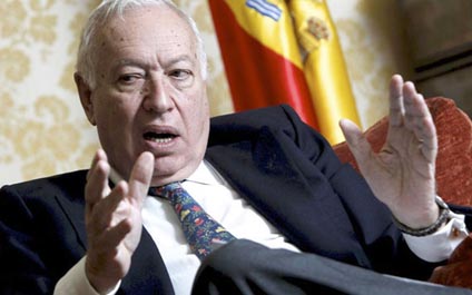 España ordena regreso de su embajador a Venezuela