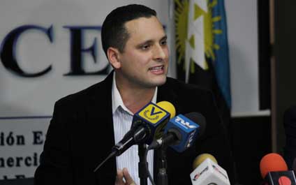Ucez: “La economía le está torciendo el brazo al Estado”