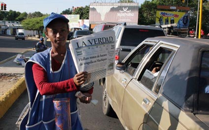 A nuestros lectores y anunciantes