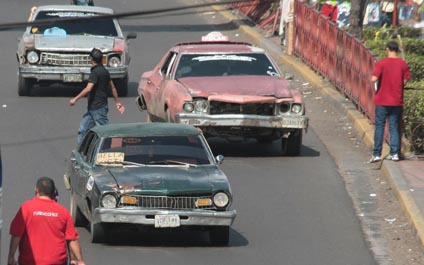 Transporte zuliano varado por repuestos