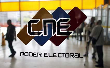 Firmas pasan por cinco fases de validación y una auditoría
