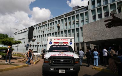Hospital Universitario de Maracaibo queda a oscuras 