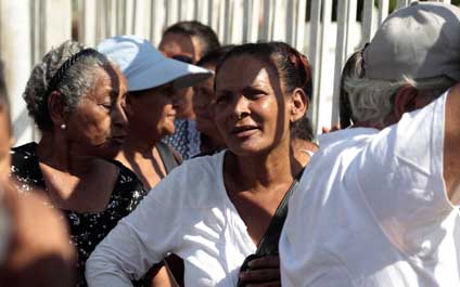 “Me estoy bañando con lavaplatos”
