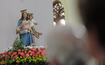 Celebran en honor a la Virgen María Auxiliadora