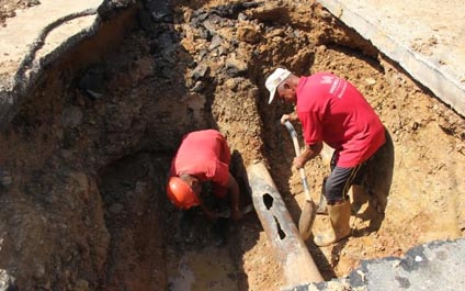 Hidrolago realiza mantenimiento a tuberías en Machiques