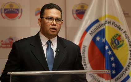 Revelan irregularidades en parque de armas de Polichacao