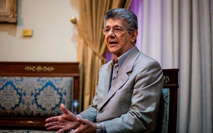 "Iré a la OEA así no me den derecho de palabra"