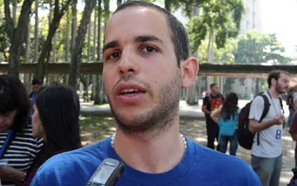 Los estudiantes marchan hoy hasta la sede del CNE