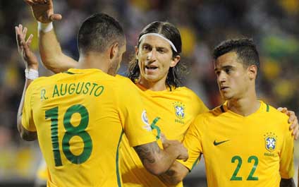 Brasil golea a Haití con triplete de Couthino