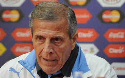 Tabárez confirma que Luis Suárez no jugará ante Venezuela