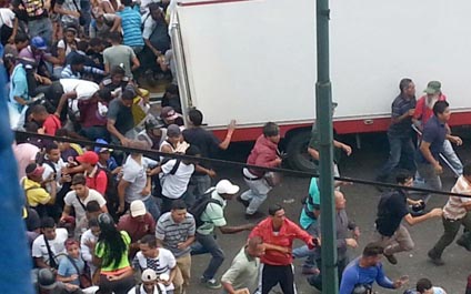 Protesta por fallas en los CLAP detona saqueos en Caracas