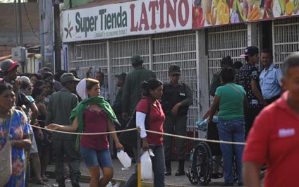 Los CLAP carecen de pollo, carne, queso y huevos