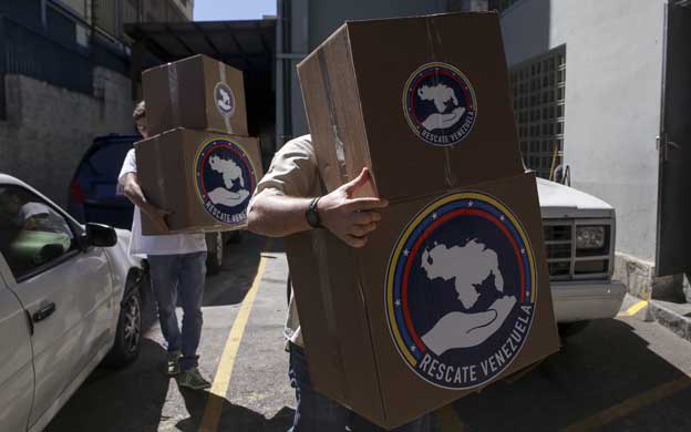 200 toneladas de medicinas esperan por Maduro
