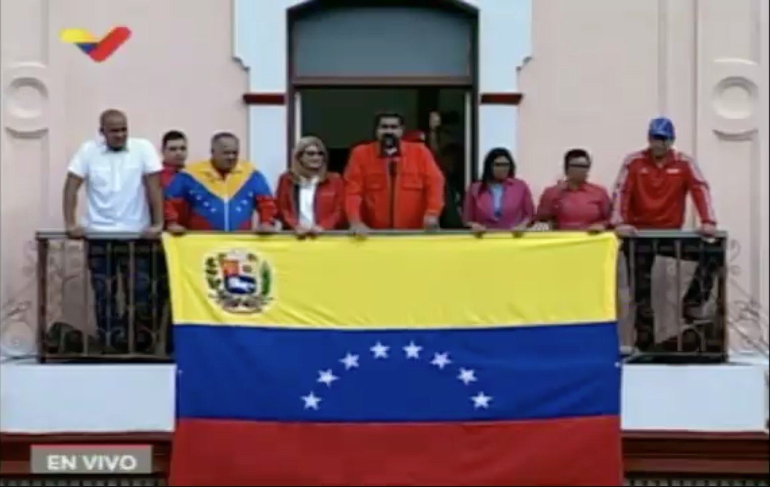 Maduro: La Justicia debe "actuar" tras la autoproclamación de Guaidó