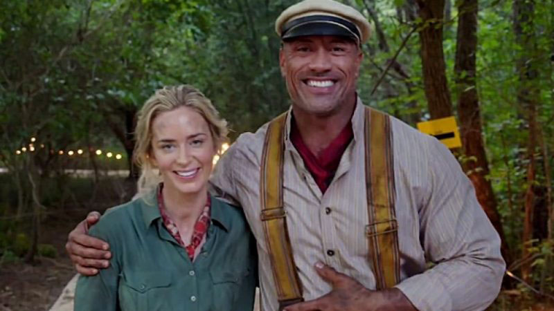 La exorbitante diferencia salarial entre La Roca y Emily Blunt