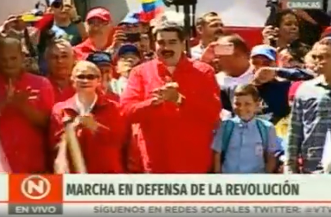 Maduro rompe relaciones con Colombia: "Fuera la oligarquía"