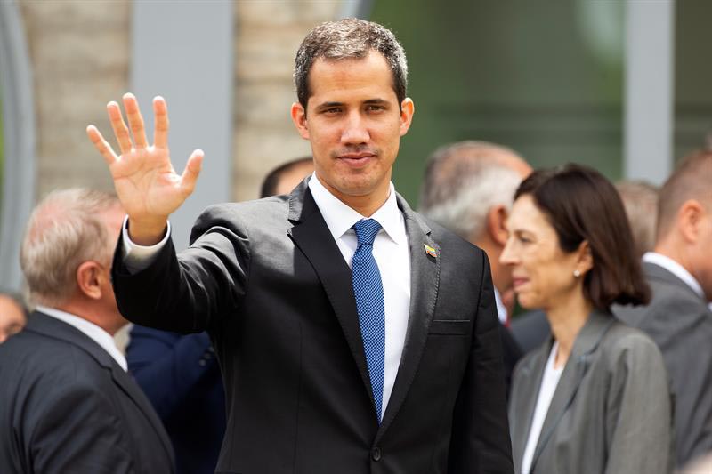 Guaidó llega al palacio presidencial de Brasil