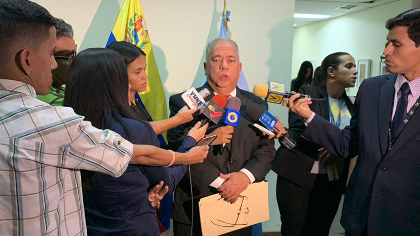 Contraloría audita a Guaidó por recibir dinero “sin justificación”