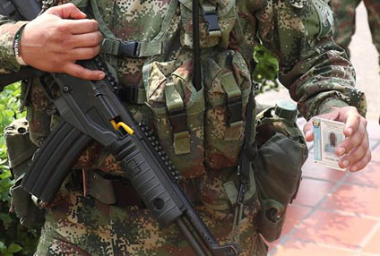 Muere en Brasil un indígena por enfrentamientos en la frontera