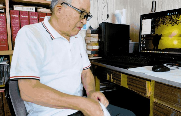 Artista crea cuadros con Excel