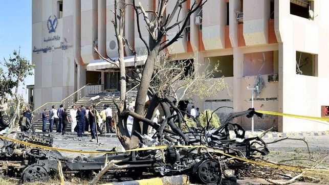 Ejecutan a nueve personas por asesinato de un fiscal en Egipto