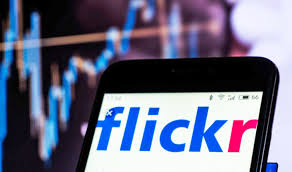 Flickr permitirá a usuarios que descarguen archivos