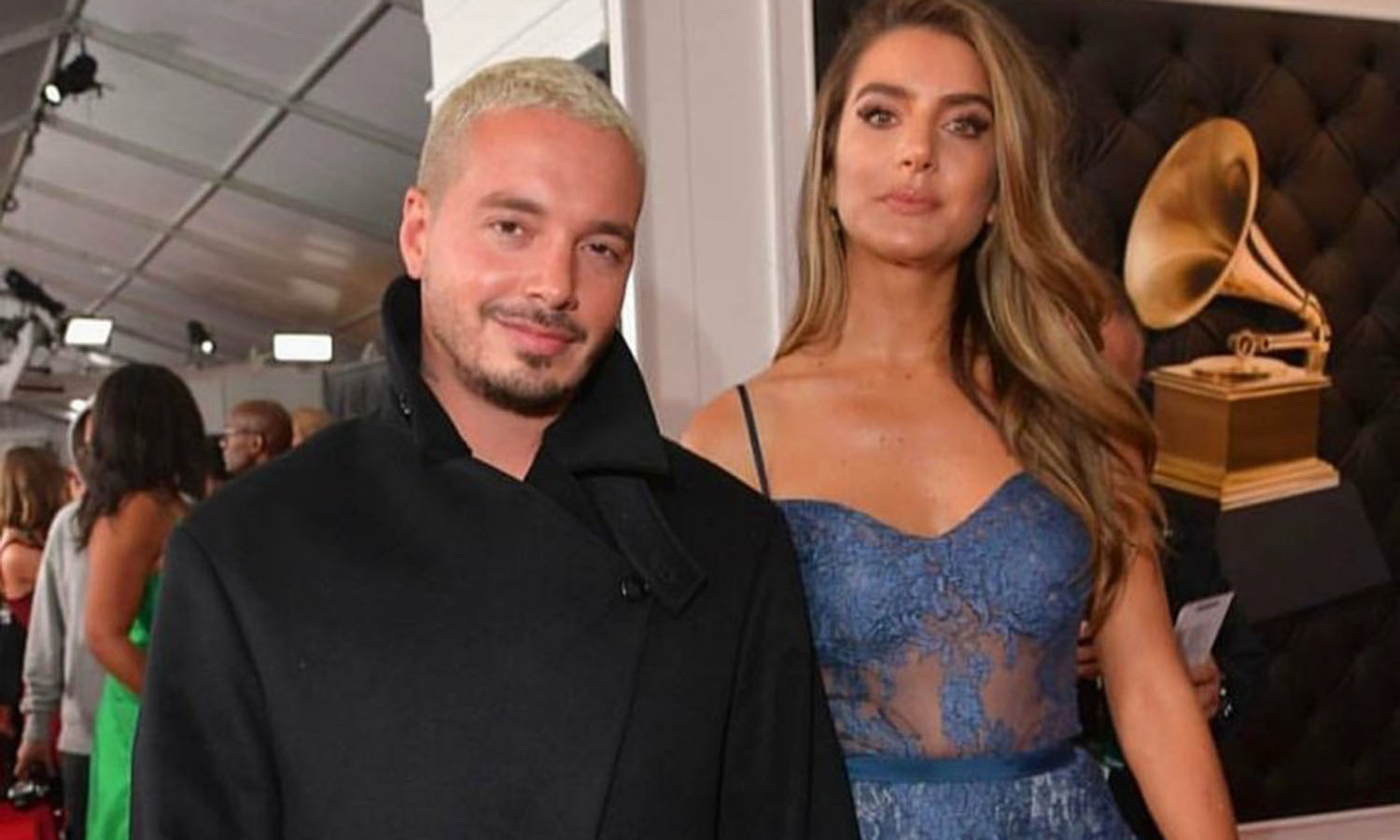 J Balvin presentaría oficialmente a su novia en los Grammy