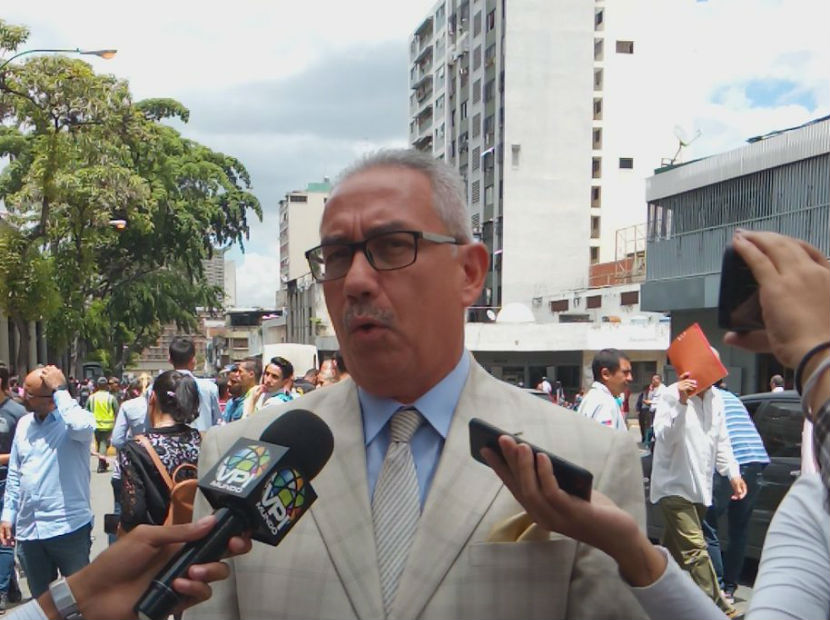 Acusaciones del Gobierno no están en expediente de Marrero
