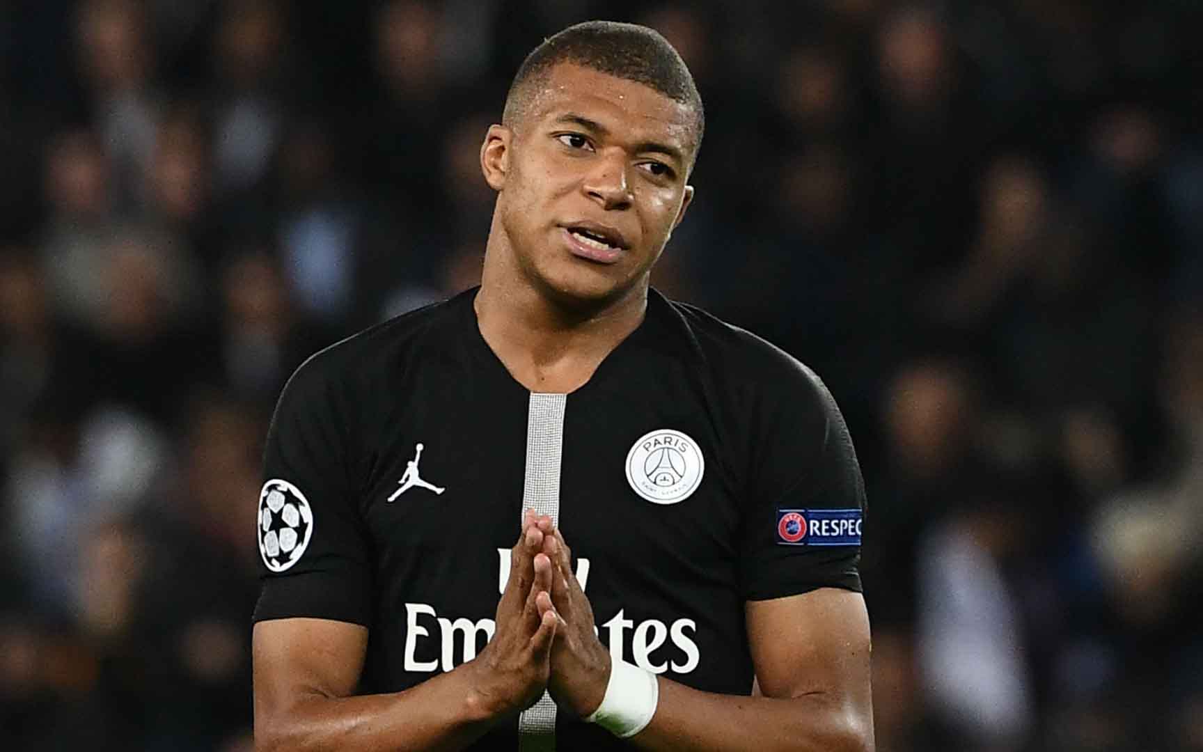 PSG sanciona a Mbappé por llegar tarde a una charla
