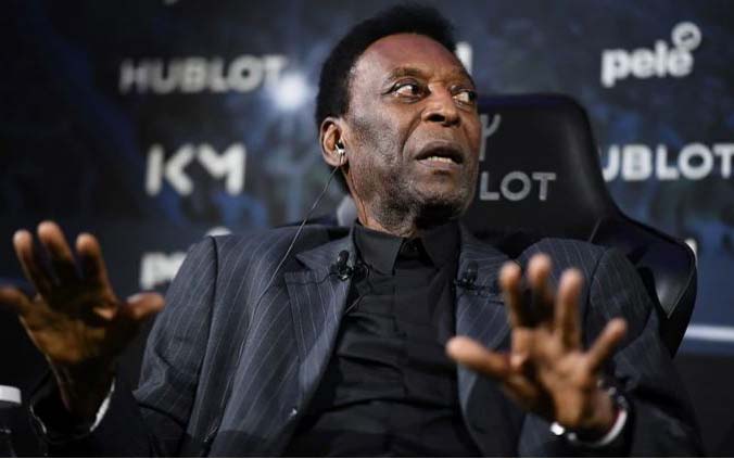 Hospitalizan a Pelé en París 