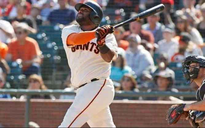 Sandoval la bota y los Gigantes blanquean a Toronto