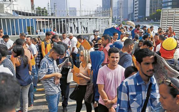 Perú destaca ideas para acoger a 728 mil venezolanos