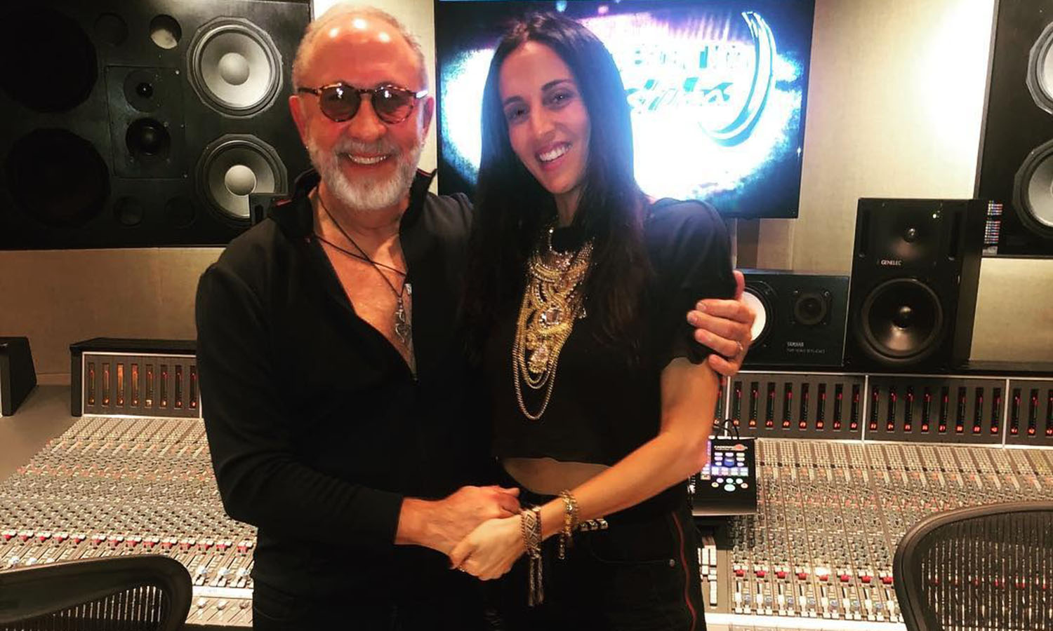 Mayré Martínez se reúne con Emilio Estefan