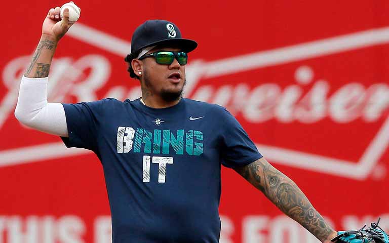 Félix Hernández perderá un mes por tirón de primer grado