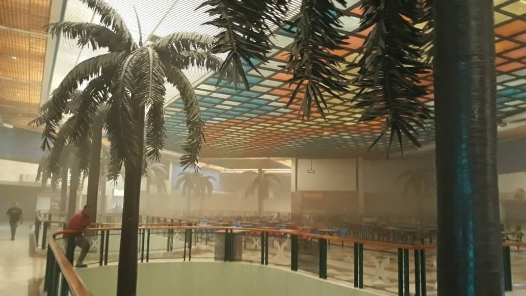 Se registra un incendio en el C.C. Doral Center Mall