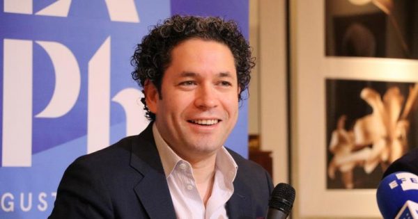 "La música clásica está llena de rutina pero yo trato de evitarla"