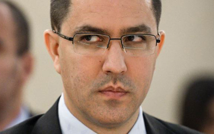 Arreaza: Los que se solidarizan con golpistas son cómplices