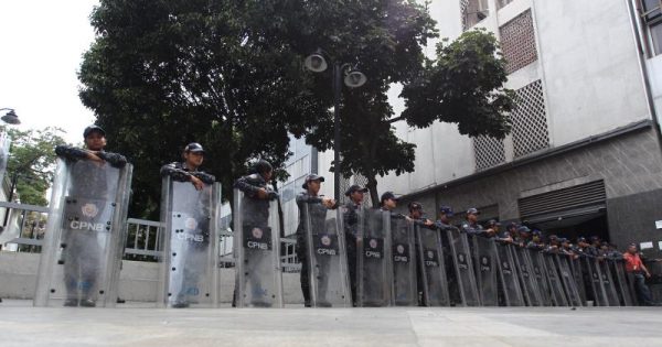 Cierran edificio administrativo de la AN por alarma de bomba