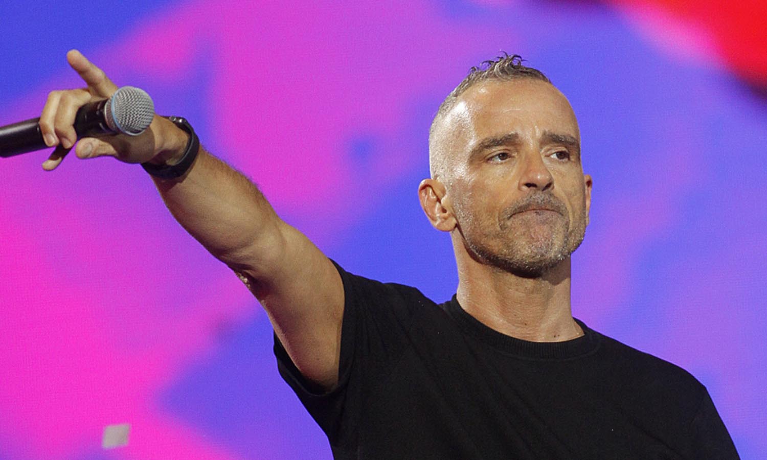 Eros Ramazzotti cancela gira en Latinoamérica por problemas de salud