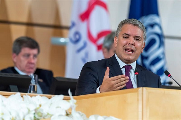 Francia quiere cooperar con Colombia en crisis migratoria