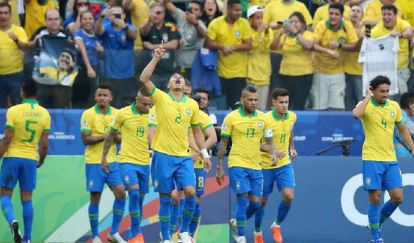 Brasil resucita y arrolla a una Perú al borde del abismo