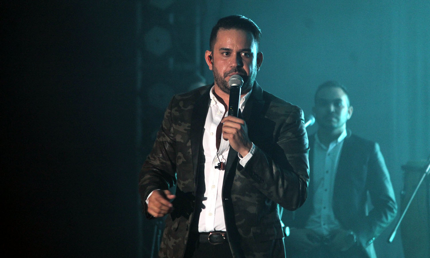 Jhonder Morales cantará con Los Hermanos Zuleta