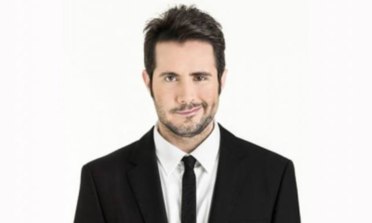 Led Varela cuelga por accidente foto masturbándose en Instagram