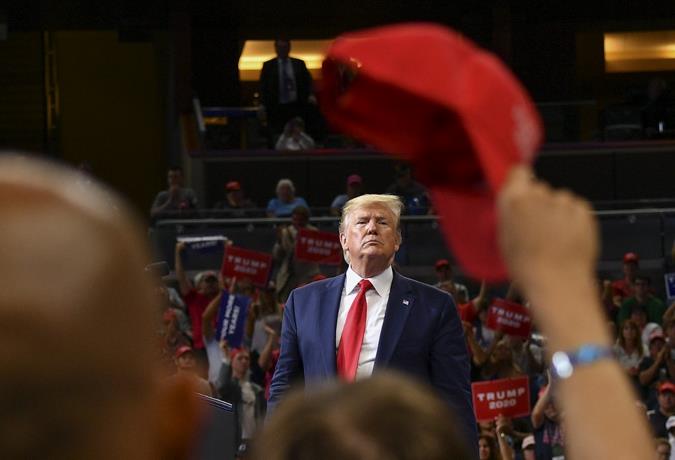 Más del 50 % de los hispanos dicen que no votarán por Trump
