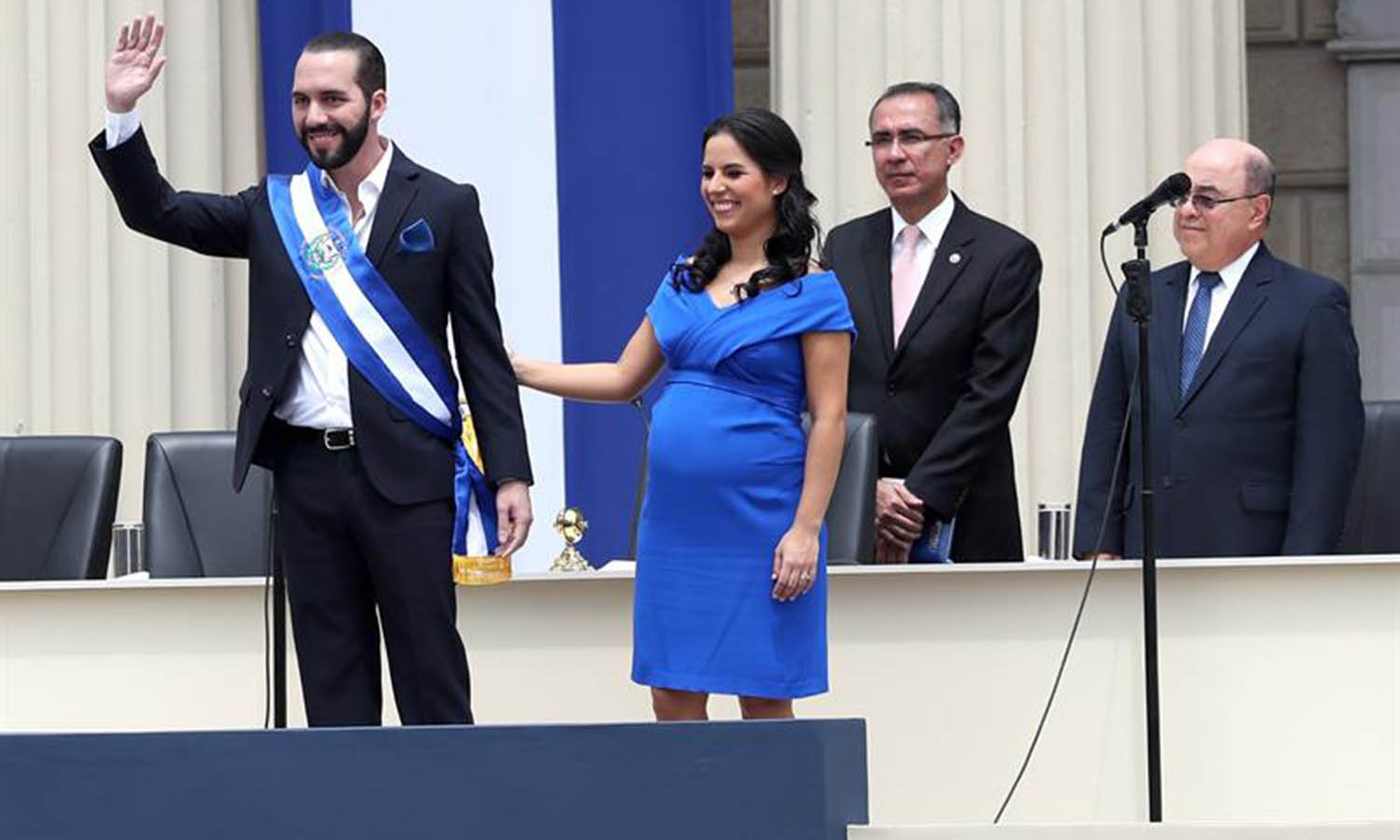 Nayib Bukele asume presidencia de El Salvador