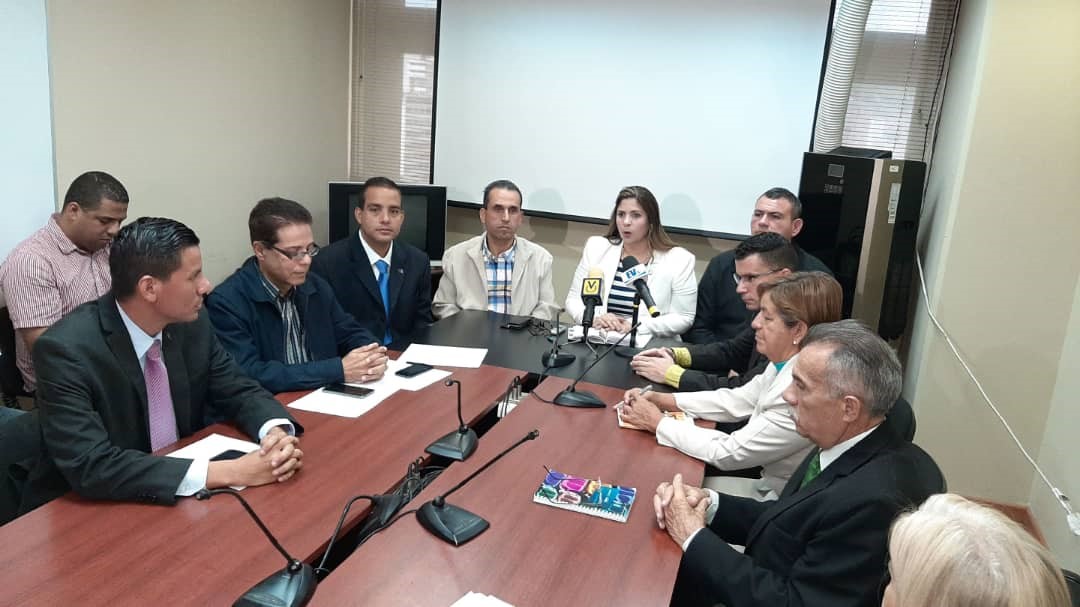 Ingenieros zulianos presentan alternativas energéticas en AN