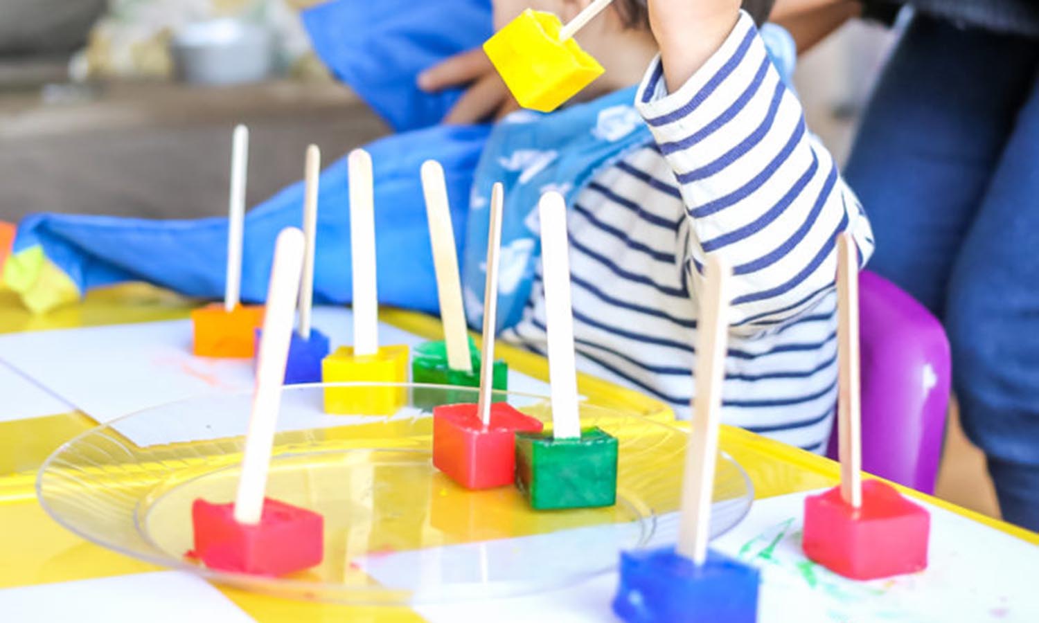 Acuarela llega con una propuesta artística y divertida para los niños