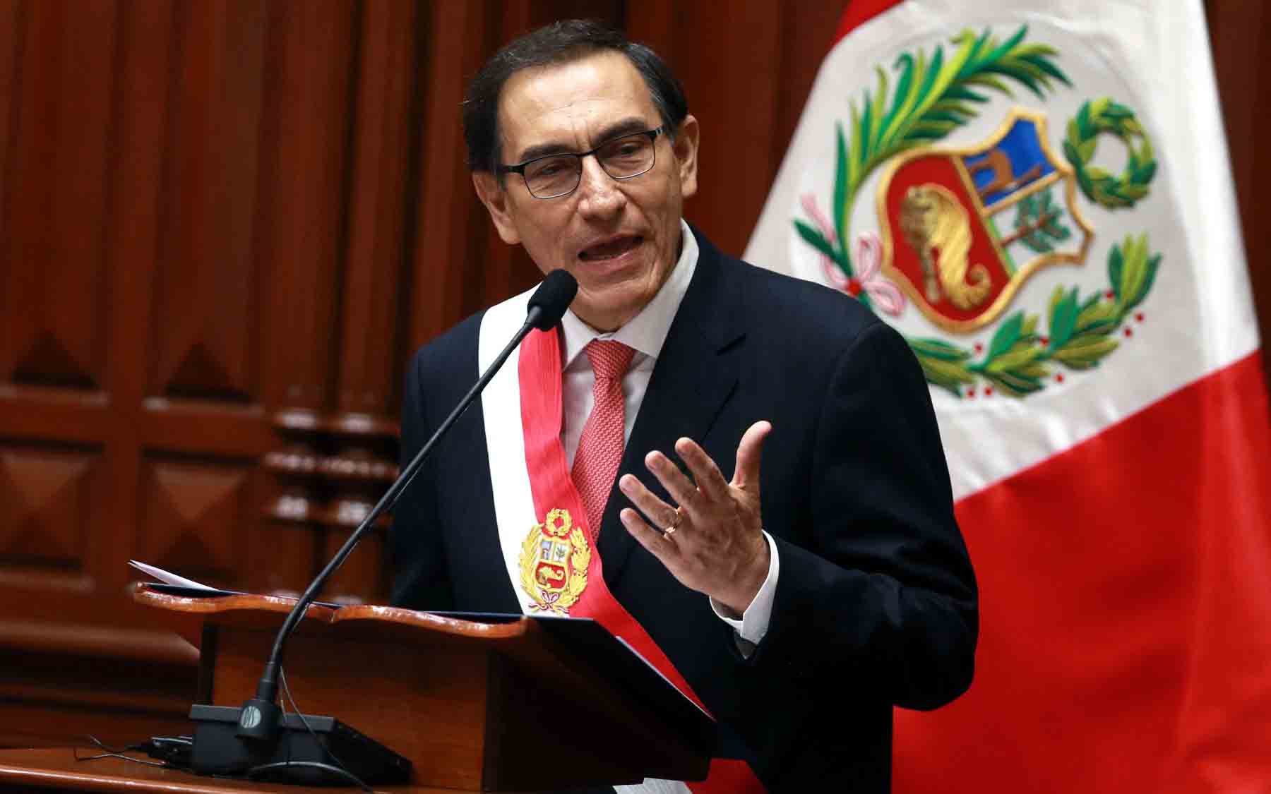 Vizcarra lamenta “desidia” ante la crisis migratoria venezolana